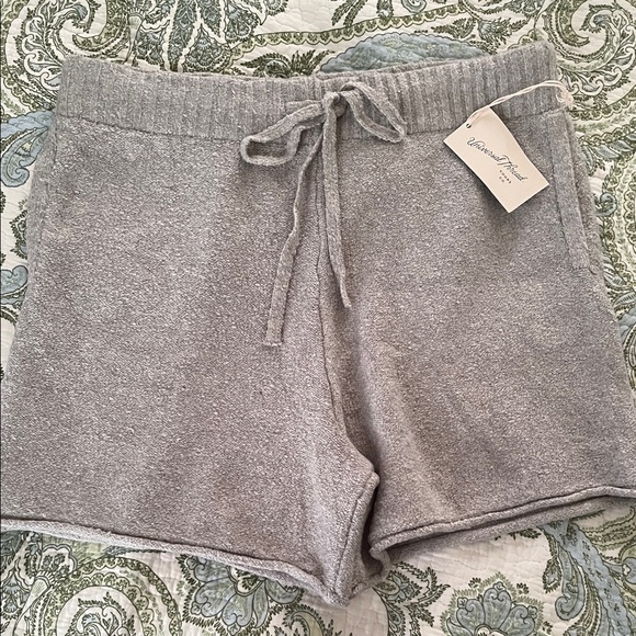Universal Thread Pants - Universal Thread M Shorts